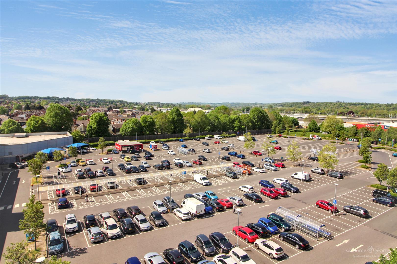 Moulsford Mews, Reading